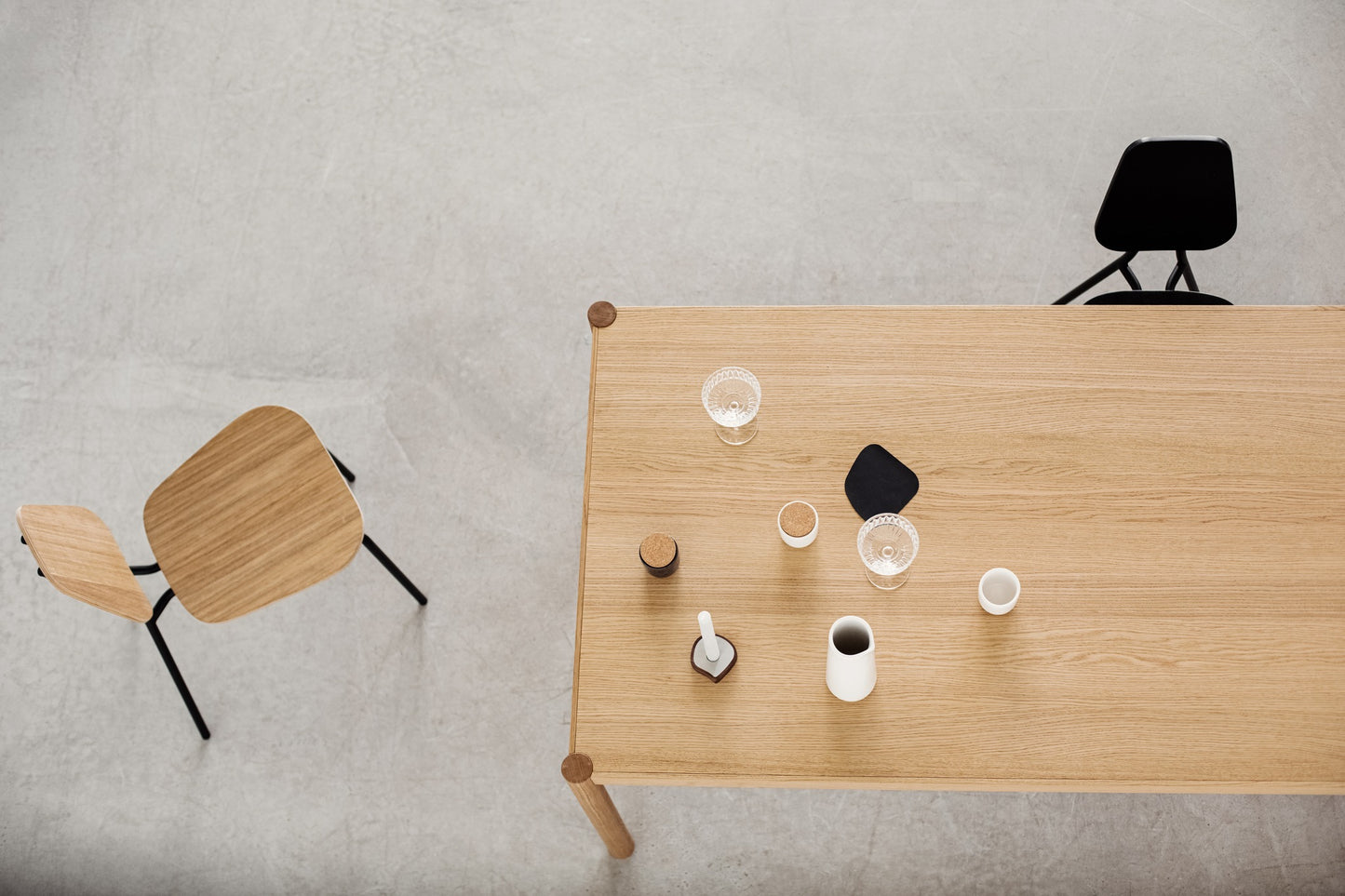 Citizen Dining Table