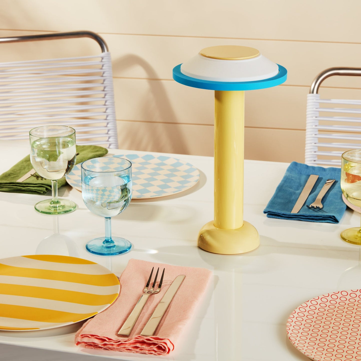 SOWDEN PL2 Portable Lamp - Pink/ Red