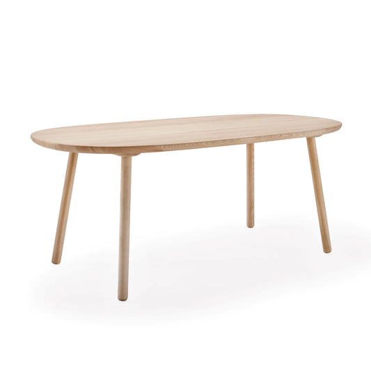 Naïve Dining Table