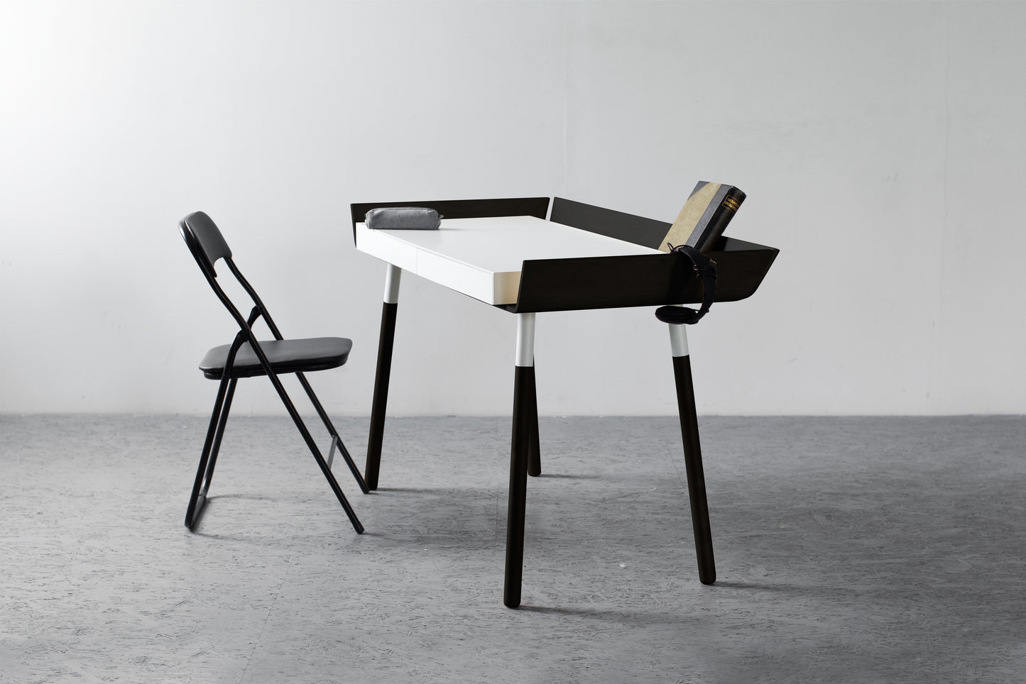 My Writing Desk, Black