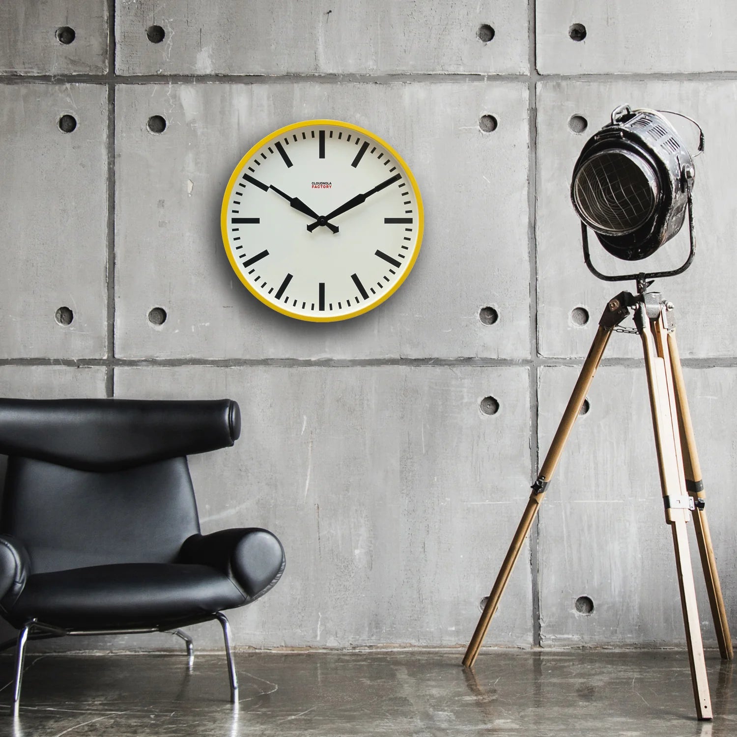 Factory XL Yellow - Diameter 17.7 - Wall Clock - Silent - Steel Case