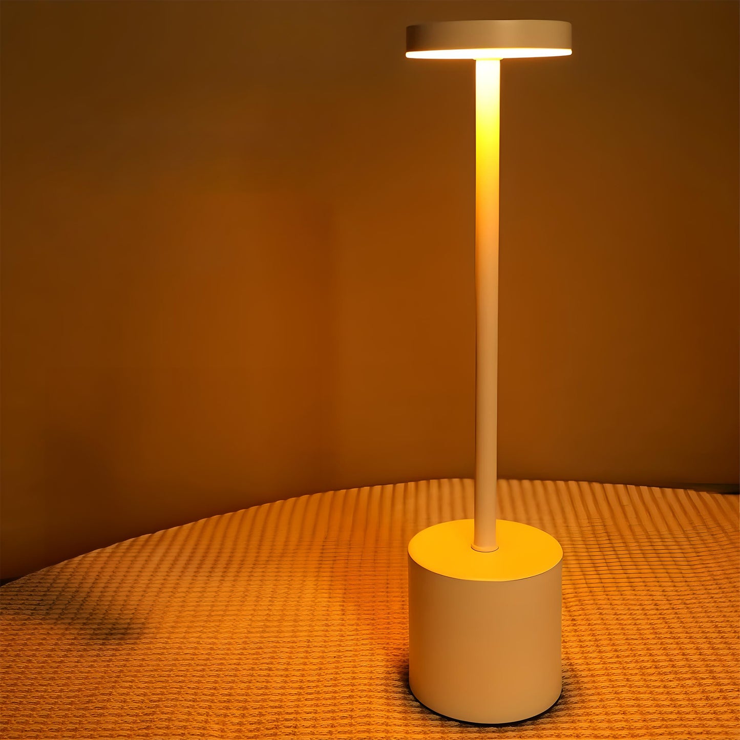 Simple Desk Lamp