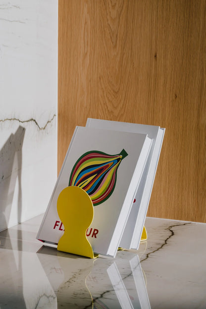 Fala Bookend